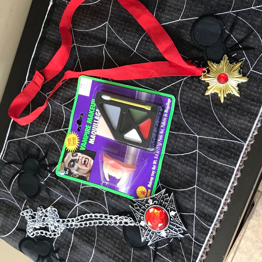 Halloween Vampire Costume Makeup and 2 Necklaces